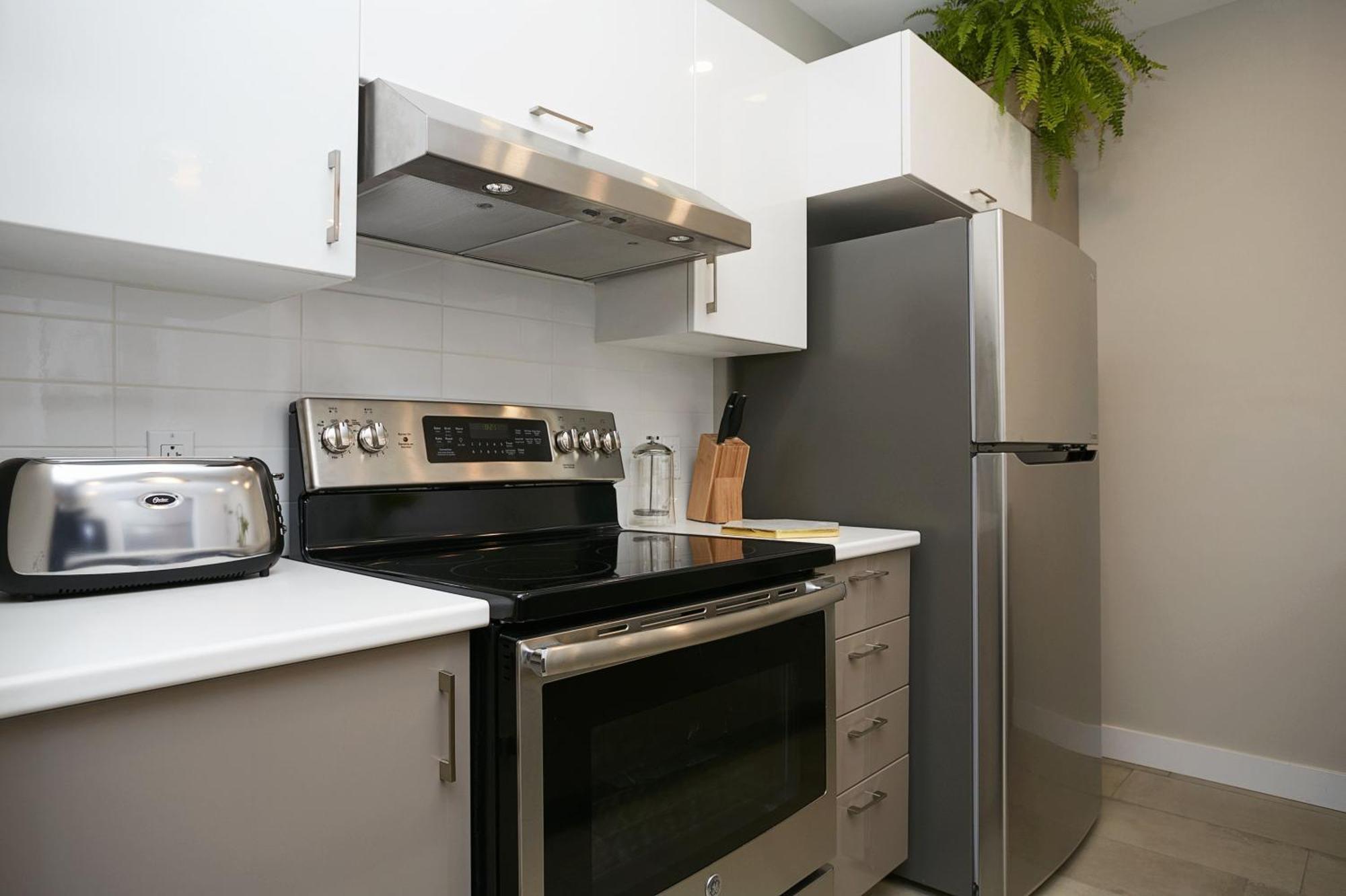 Explore Montreal From Sleek Contemporary Apartment By Den Stays Montréal Quarto foto