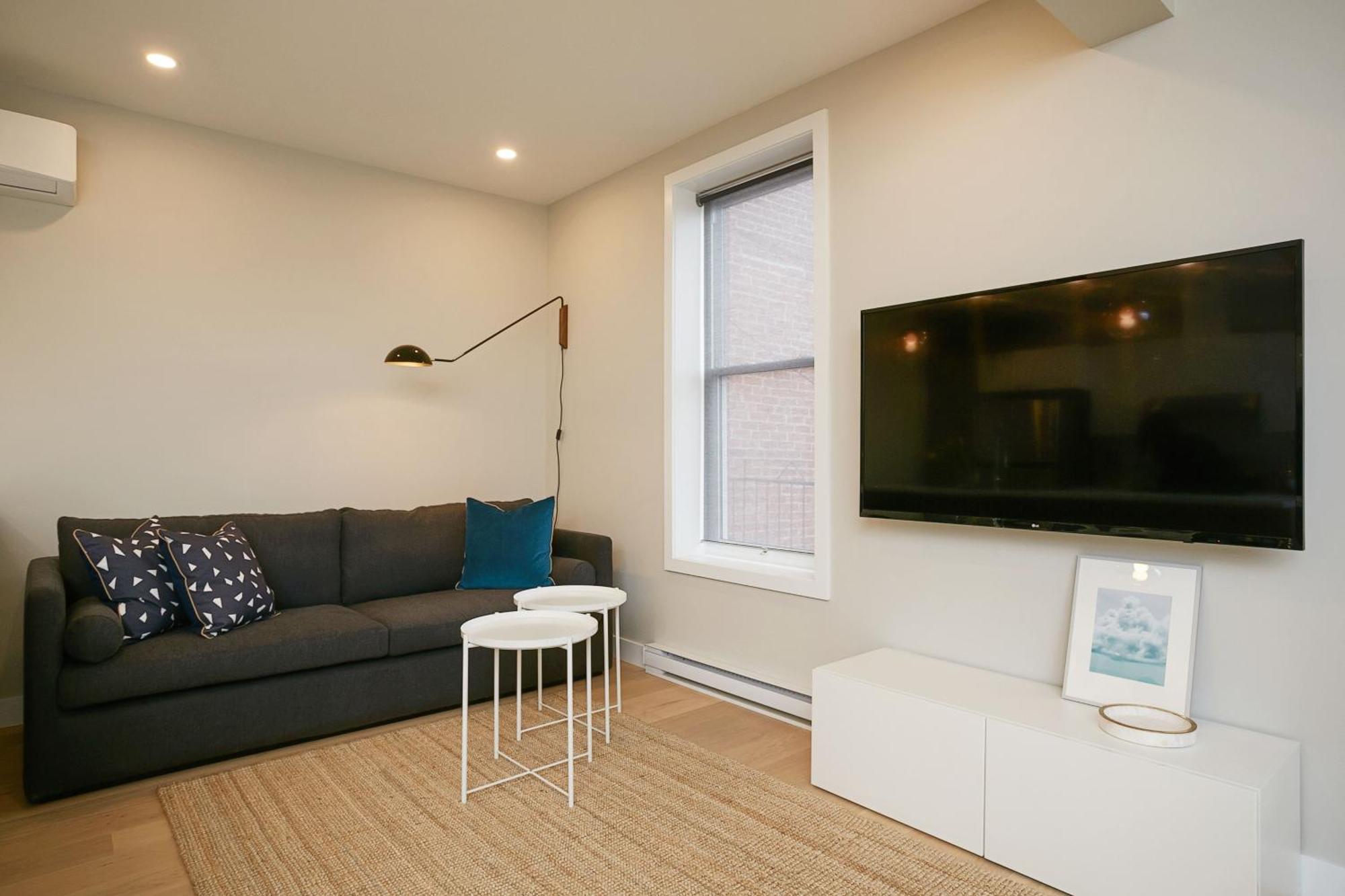 Explore Montreal From Sleek Contemporary Apartment By Den Stays Montréal Quarto foto