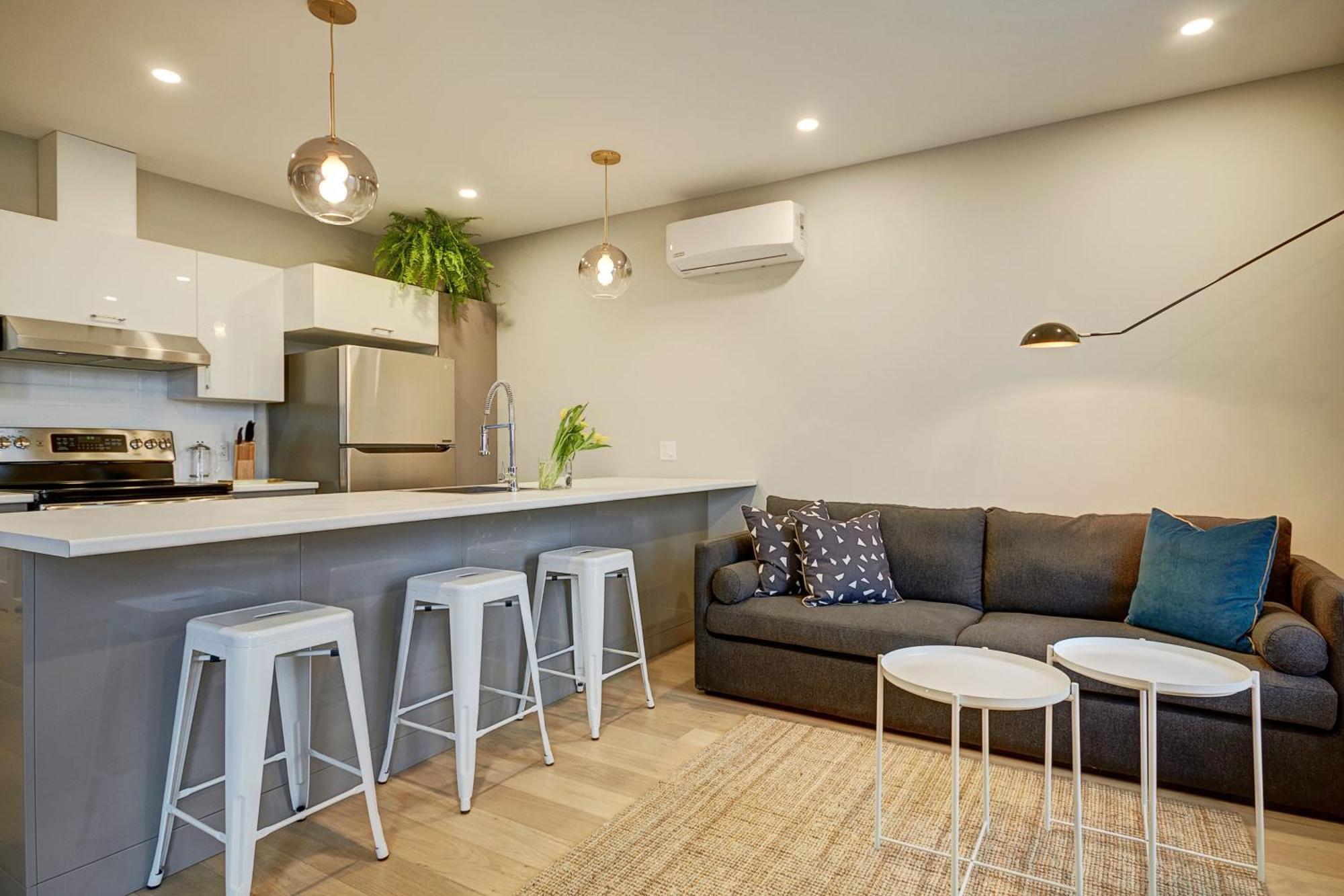 Explore Montreal From Sleek Contemporary Apartment By Den Stays Montréal Quarto foto